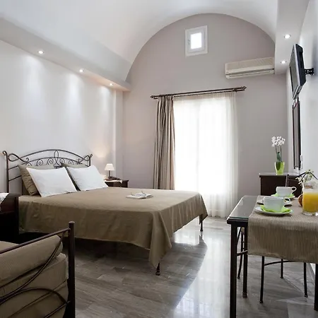 Preka Maria Apartmanhotel Kamári