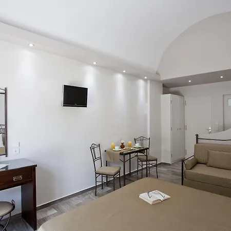 Preka Maria Apartmanhotel Kamári