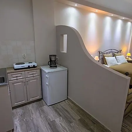 Apart-hotel Preka Maria Kamári
