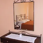 Ξενοδοχείο με διαμερίσματα Preka Maria 4*