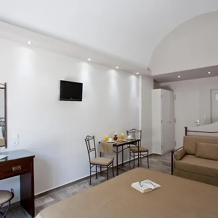 Preka Maria Aparthotel 4*