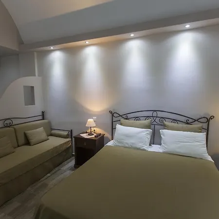 Preka Maria Aparthotel 4*